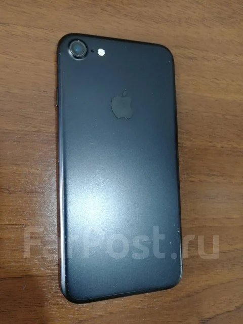 Apple iPhone 7. �/�, 128 ��, ������ ����
