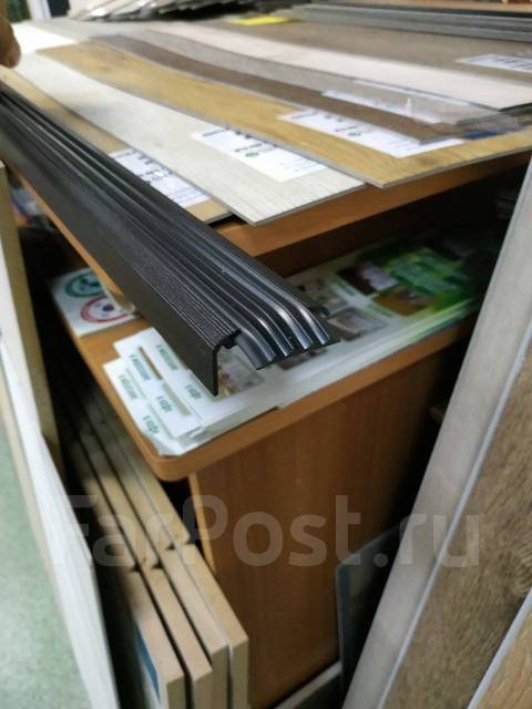 Уголки на ступени, накладки противоскользящие, в наличии. Цена: 500₽ во ...