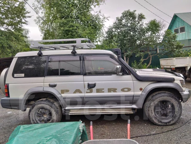 Mitsubishi Pajero. �������, 4wd, 2.8 (180��.�.), ������, 301����. �� ����