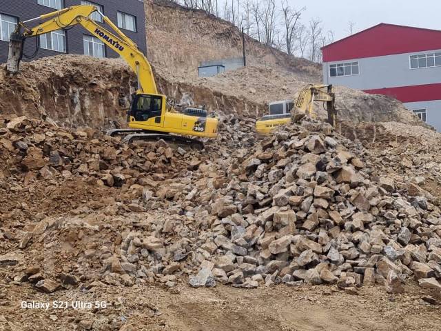 Услуги самосвала (Камаз) в Артеме