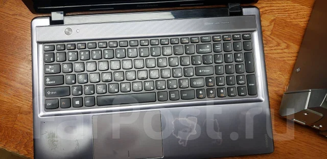 Lenovo IdeaPad Z585. 15.6", ��� 6 ��, ���� 240���, WiFi: 1, Bluetooth: 1, ����������� �� 1��. ����