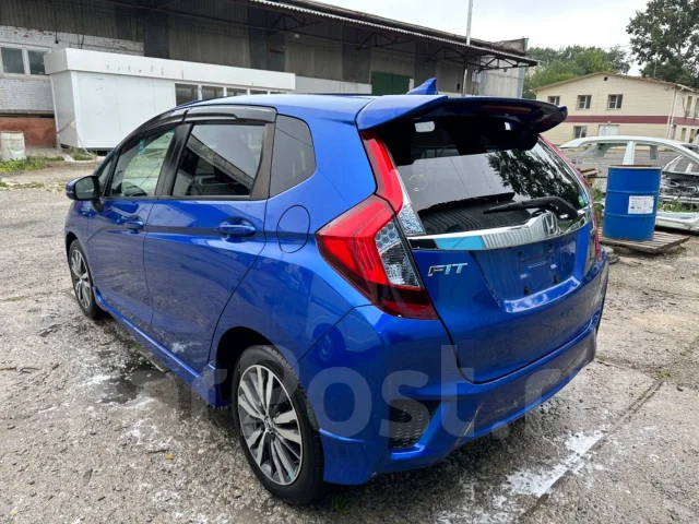Honda Fit. GP5, LEB ����