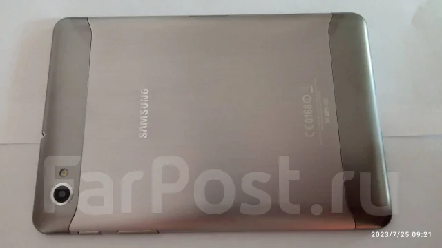 ������� Galaxy Tab 7.7 P6800. 7.8 ������, ������ 16 �� ����