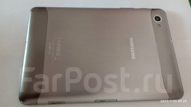 ������� Galaxy Tab 7.7 P6800. 7.8 ������, ������ 16 �� ����