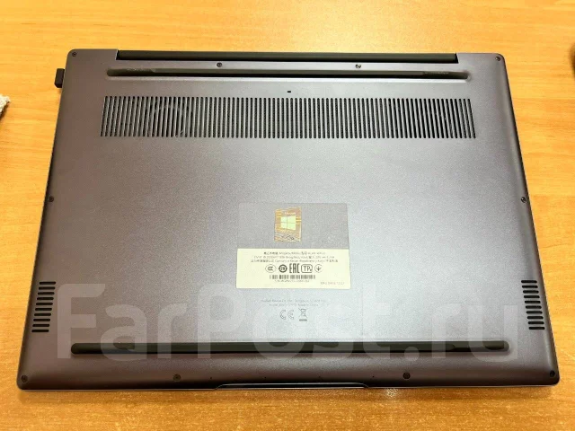 Huawei MateBook 14. 14", 2,4����, ��� 16 ��, ���� 512���, WiFi: 1, Bluetooth: 1, ����������� �� 8��. ����