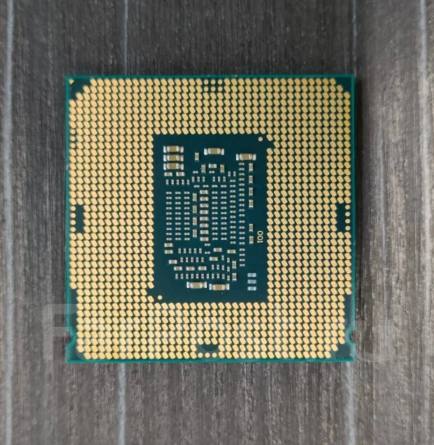 Intel Core i3-9100F ����