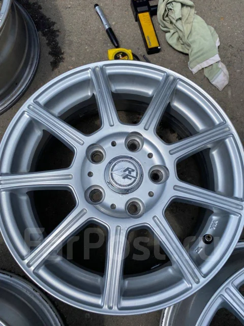 OZ Racing Force. 6.0x15", 5x114.3, ET53, �� 70���. ����