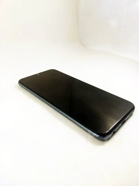 Honor 10 Lite. �/�, �� 8 ��, ������ ����