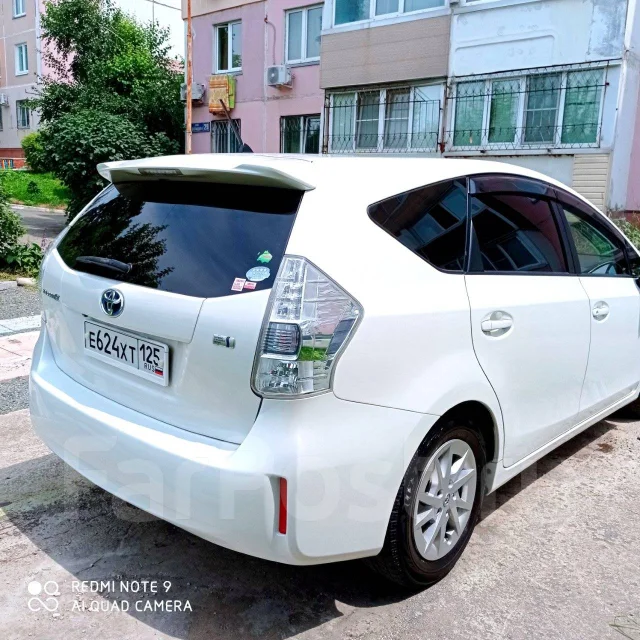 Toyota Prius a ����