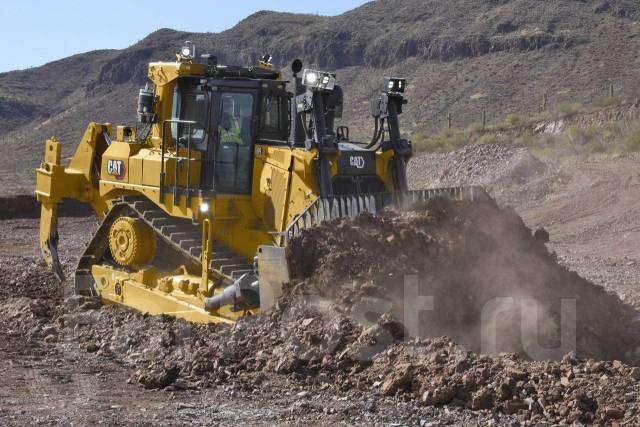 Услуги бульдозера в Большом Камне