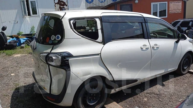 Toyota Sienta. NSP170, 2NRFKE ����