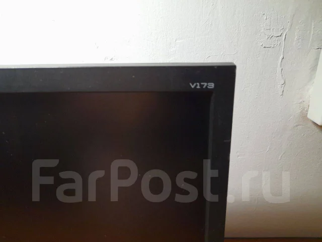Asus. 17", ���������� �� (LCD, LED, QLED) ����