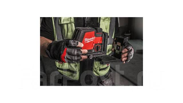 .    MILWAUKEE L4 CLL-301C 