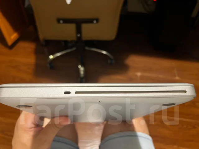 Apple MacBook Pro 13 2011 Late. 13.3", 2,3����, ��� 8 ��, ���� 750���, WiFi: 1, Bluetooth: 1 ����