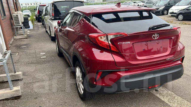 Toyota C-HR. NGX50, 8NRFTS ����