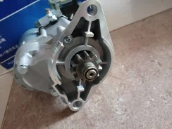 ������� �� Toyota 2L, 3L, 5L, 12v, 11 ������ (����� �����) 28100-54320 ����