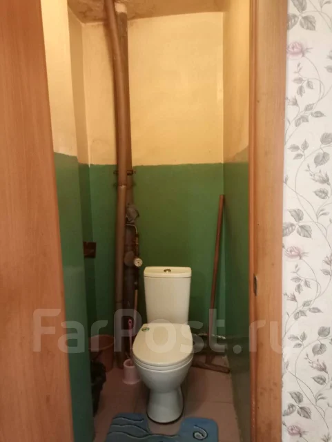3-���������, ����� ����������� 11/1. �������������, ���������, 73���.��., 1/5 ����. ���. ���� ����