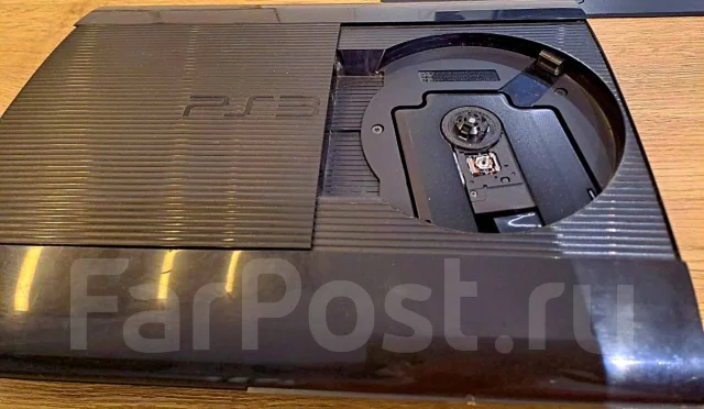 Sony PlayStation 3 Super Slim ����