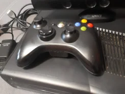 Microsoft Xbox 360 Slim ����
