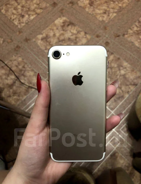 Apple iPhone 7. �/�, 32 �� ����