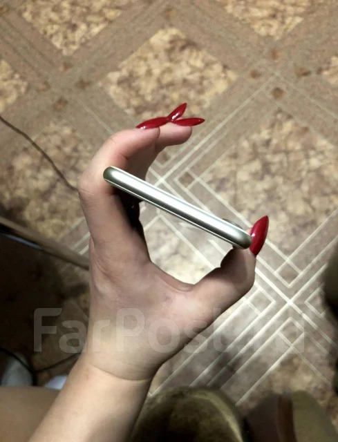 Apple iPhone 7. �/�, 32 �� ����