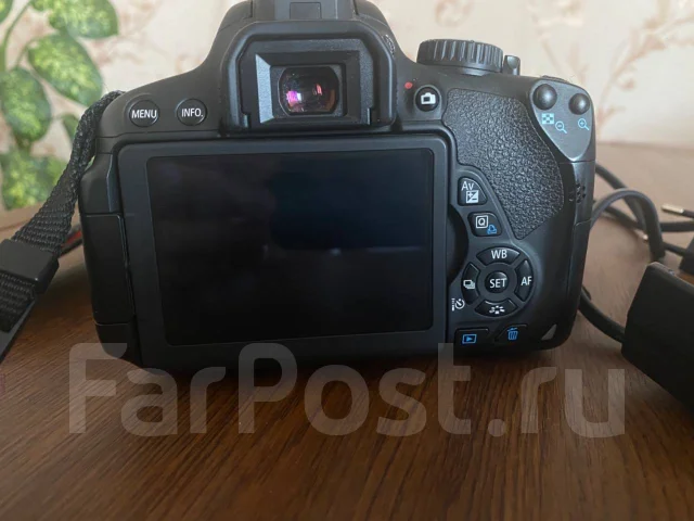 Canon EOS 650D ����