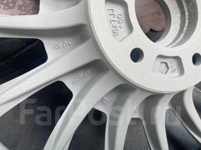 Work Pietra. 7.0x16", 5x114.3, ET50 ����