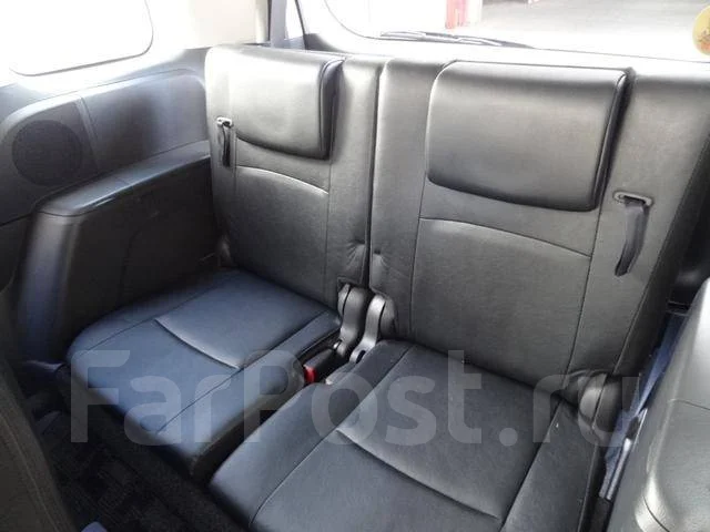 Toyota Isis. �������, ��������, 1.8 (143��.�.), ������, 68 000����. ��, �/�. ��� ����� �� ������������ ����