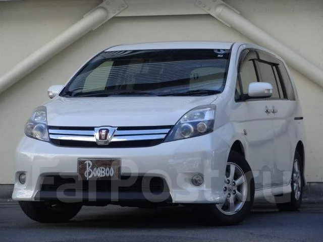 Toyota Isis. �������, ��������, 1.8 (143��.�.), ������, 68 000����. ��, �/�. ��� ����� �� ������������ ����