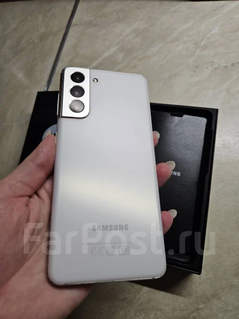 Samsung Galaxy S21 5G. �/�, 256 ��, �����, 5G, NFC ����
