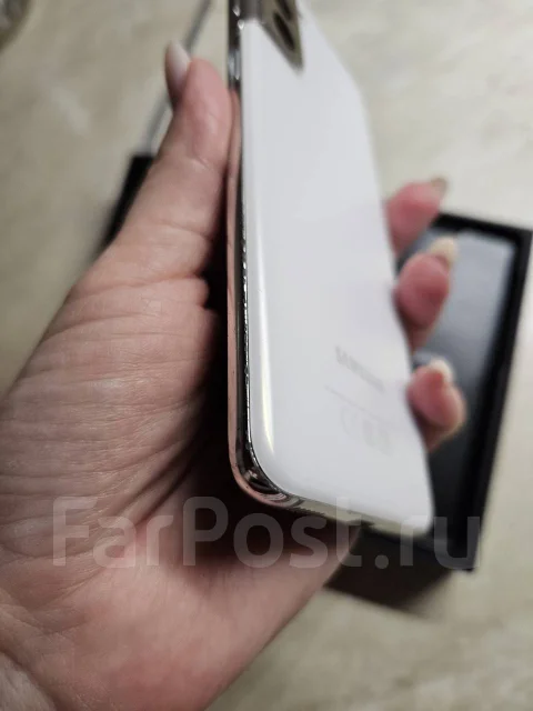 Samsung Galaxy S21 5G. �/�, 256 ��, �����, 5G, NFC ����