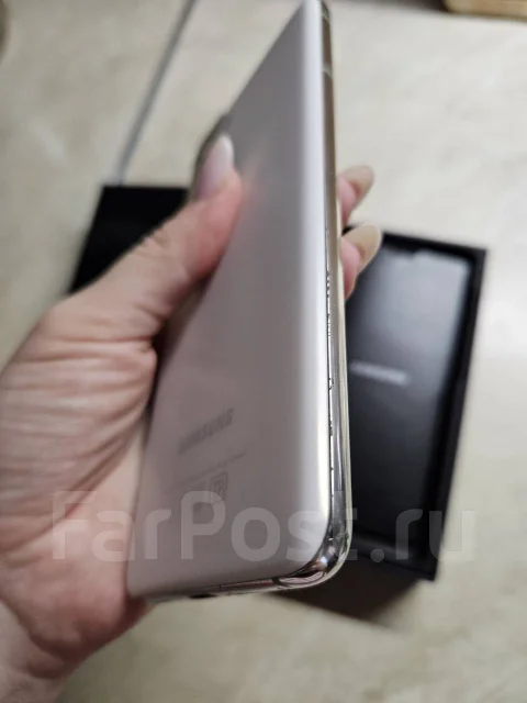 Samsung Galaxy S21 5G. �/�, 256 ��, �����, 5G, NFC ����