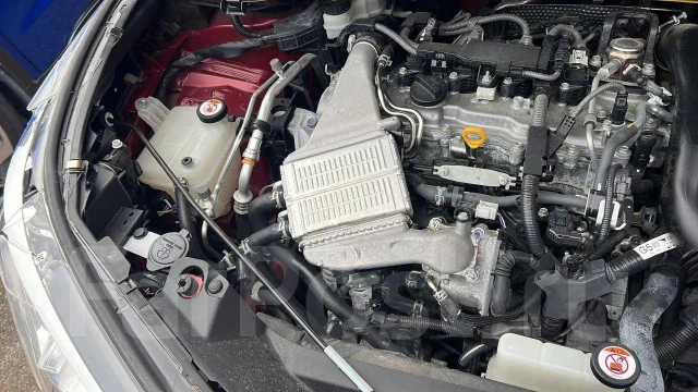 Toyota C-HR. NGX50, 8NRFTS ����