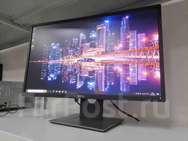 Dell. 24" ����