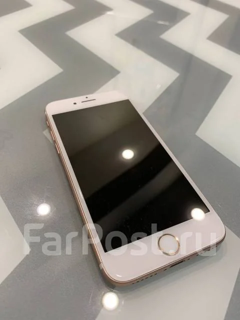 Apple iPhone 7. �/�, 128 ��, �������, 3G, 4G LTE ����