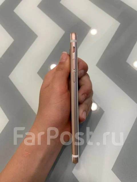 Apple iPhone 7. �/�, 128 ��, �������, 3G, 4G LTE ����