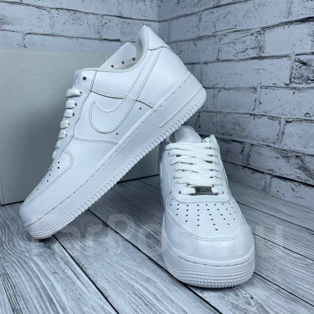 Nike air store force 36