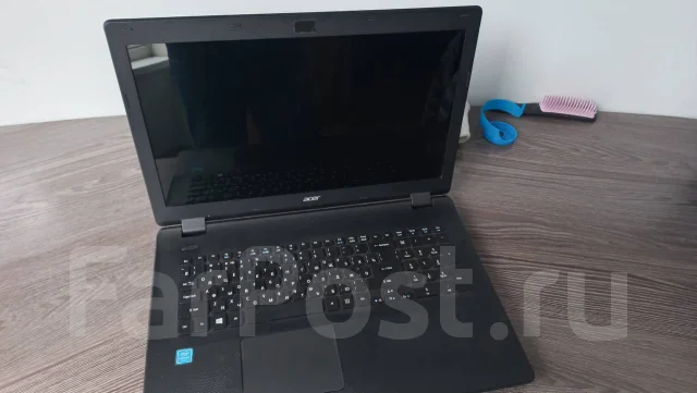 Acer Aspire ES1-731. 17", 1,6����, ��� 4 ��, ���� 500���, WiFi: 1, ����������� �� 1��. ����