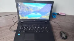 Acer Aspire ES1-731. 17", 1,6����, ��� 4 ��, ���� 500���, WiFi, ����������� �� 1��. ����