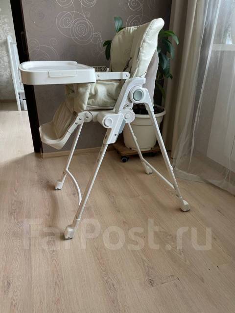 Продам стульчик для кормления gusto, б/у, в наличии. Цена: 1 999₽ во ...