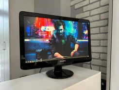 Philips. 22" ����