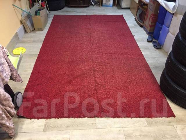 Палас на пол, б/у, в наличии. Цена: 4 500₽ во Владивостоке