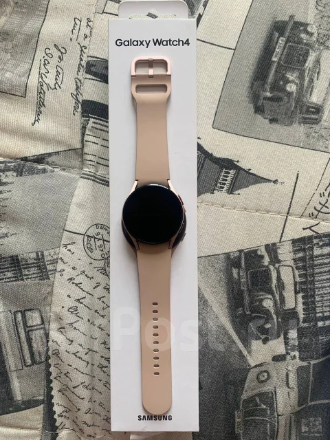 Samsung Galaxy Watch4 ����