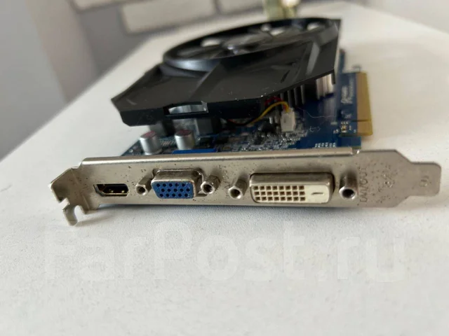 Radeon R7 240 ����