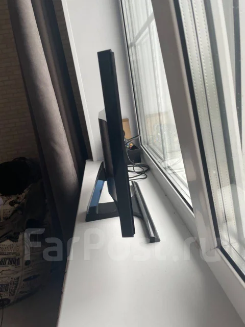 Samsung. 23.1", ���������� �� (LCD, LED, QLED) ����