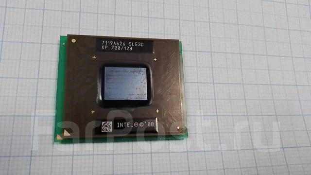 Intel Pentium III ����