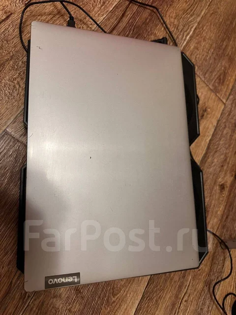 Lenovo IdeaPad S145-15AST. 15", 2,6����, ��� 8 ��, ���� 250���, WiFi: 1, Bluetooth: 1 ����