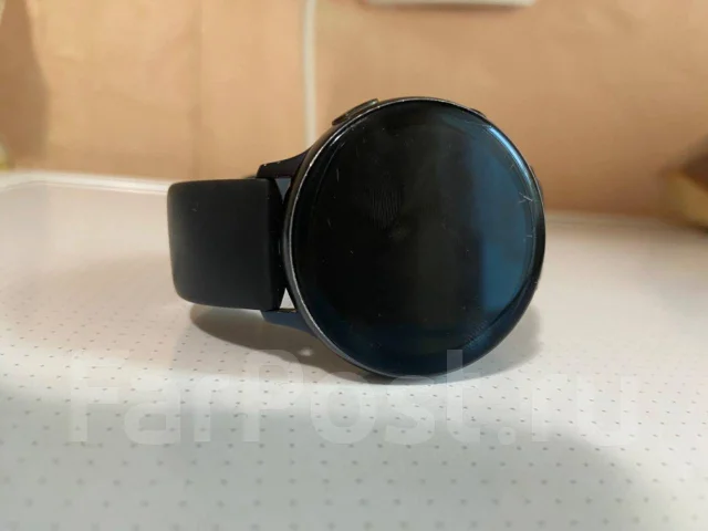 Samsung Galaxy Watch Active2 ����