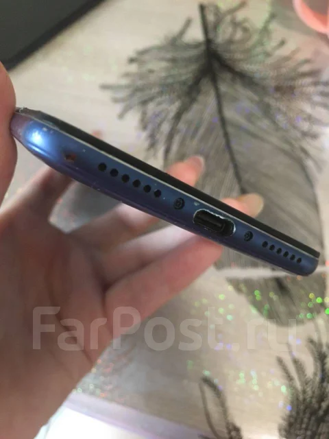 Xiaomi Pocophone F1. �/�, 64 ��, �����, 4G LTE ����
