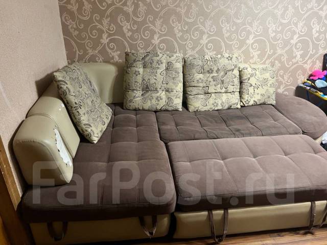 Диван-кррвать 160 на 220 спальное место, кожзам, бежевый, коричневый ...